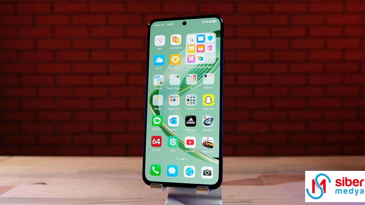 Huawei'den Hem Üçüncü Parti Uygulama Sorunlarını Çözen Hem de Fiyatıyla Güldüren Telefon: nova 12 SE İncelemesi